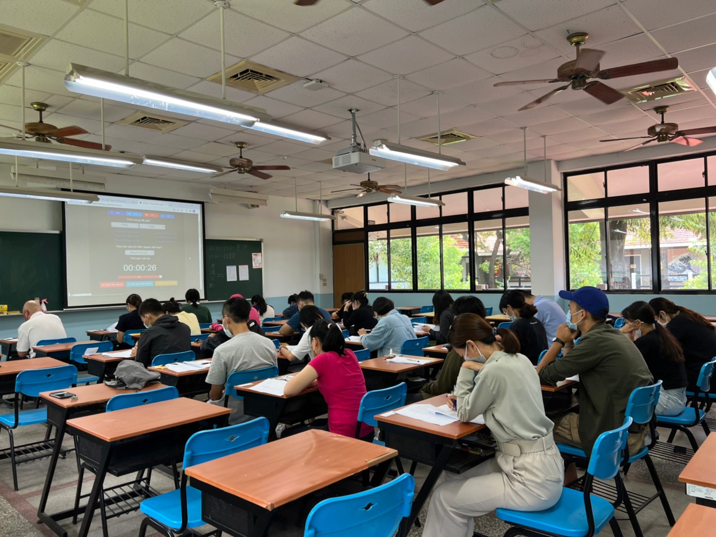 東南亞學系2022年9月3、4日舉辦第印尼語、越南語語言檢定，分別有來自全國各地的30位、50位民眾參加